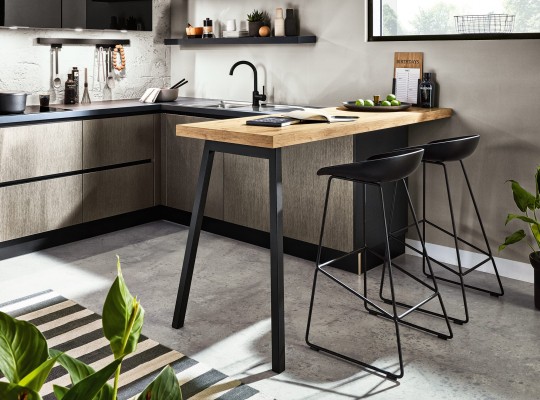Steel GL Metallic dunkel Kufengestell D